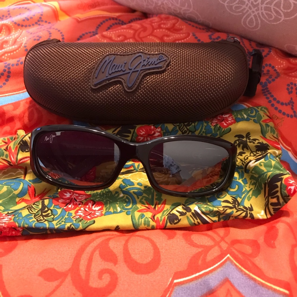 Maui Jims sunglasses